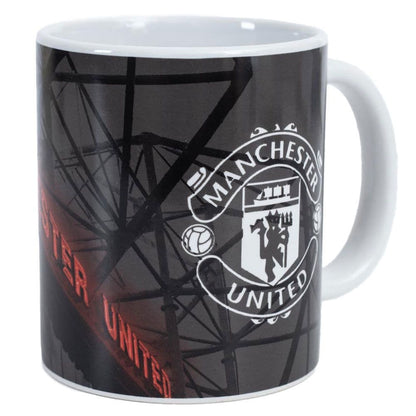 manchester united old trafford mug, black 